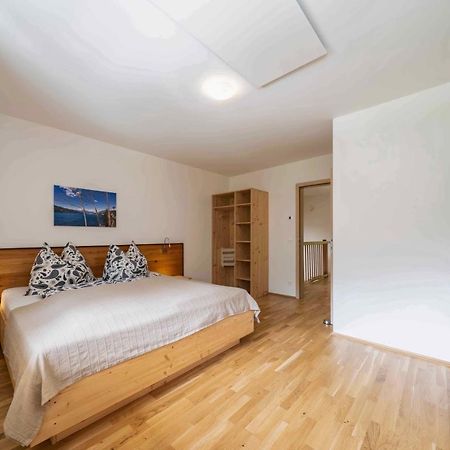 4Luxurioeses Ferienhaus In Traumhafter Landschaft Döbriach Exterior foto